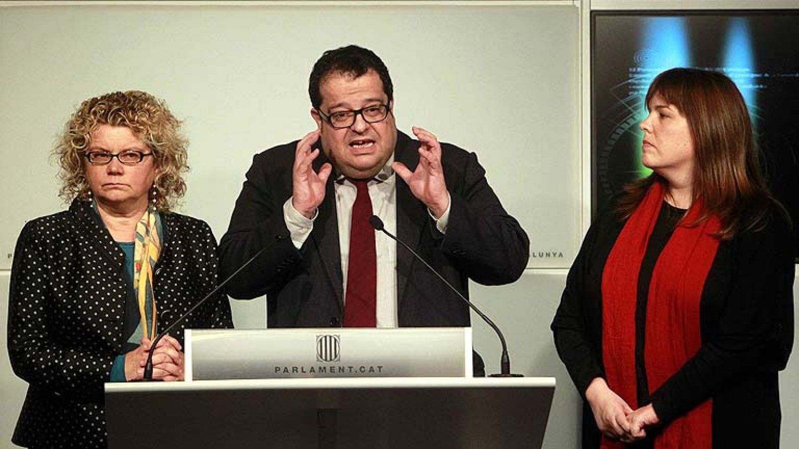 Se rompe la disciplina de voto impuesta por la dirección del PSC