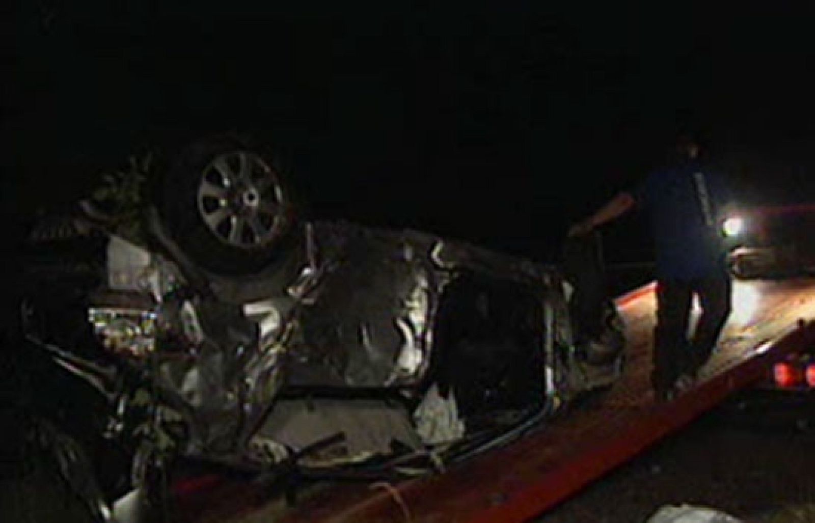 2 mujeres han fallecido en un accidente de coche en Navarra | Ver