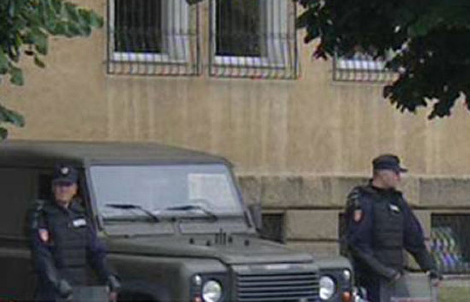 A medianoche expira el plazo para recurrir la extradición de Karadzic | Ver