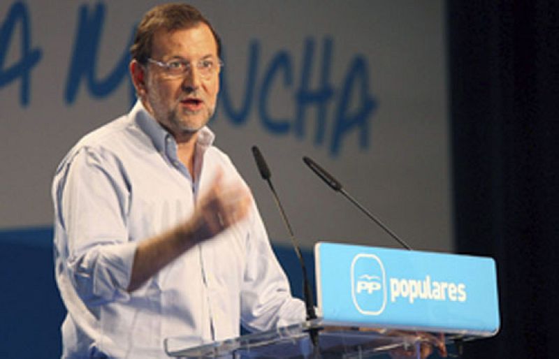 Rajoy pide a Chávez respeto institucional | Ver