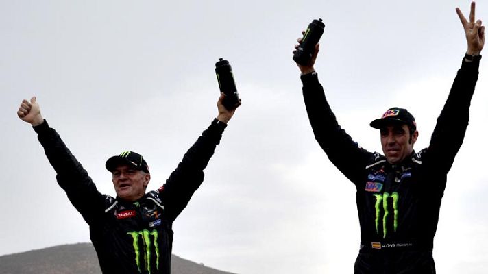 Telediario 1 - Nani Roma y Marc Coma hacen historia al conseguir el doblete español en el Dakar