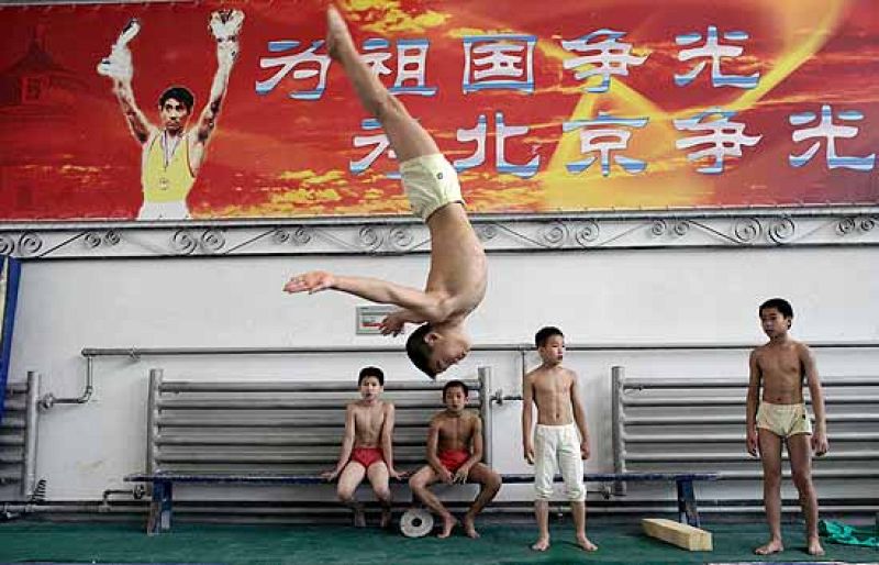 1099 deportistas componen la delegación china para los Juegos