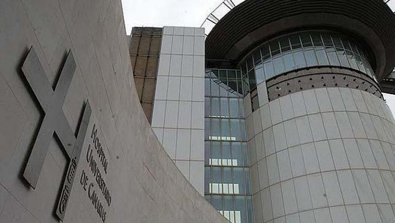 Casi 400 pacientes con el alta siguen en el hospital en Canarias porque no tienen quien les atienda | Ver