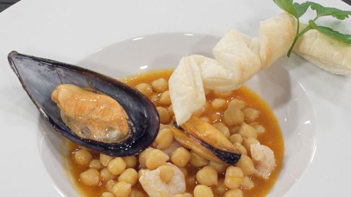 RTVE Cocina - Olla de garbanzos con mejillones en