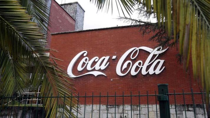 Telediario 1 - Cierre cuatro plantas Coca-cola