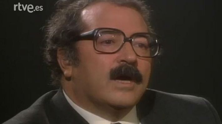 La luna - Manu Leguineche y Julio Sabala