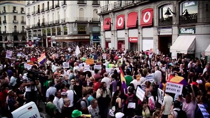 Universo UNED - La democracia indignada.