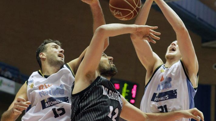 Baloncesto en RTVE - Río Natura Monbus 89 - Bilbao Basket 81