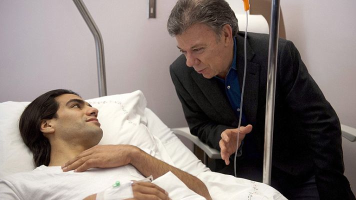 Telediario 1 - Falcao recibe la visita del presidente de Colombia