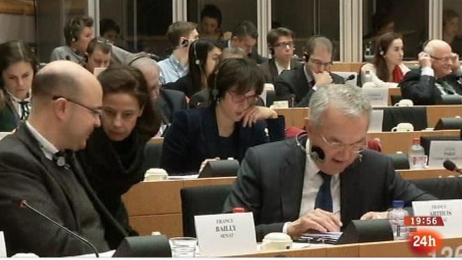 Parlamento - Otros parlamentos - Bruselas y gobernanza económica - 25/01/2014 | Ver