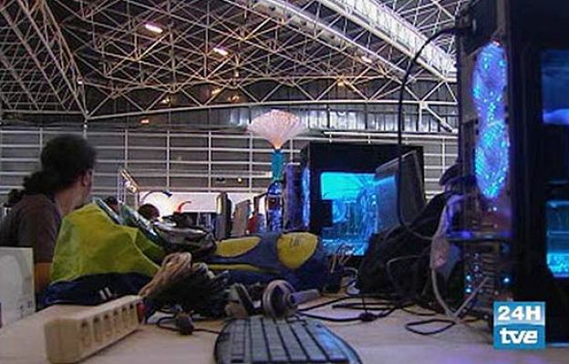 Ciencia y tecnología en Rtve.es - Encendido de la Campus Party