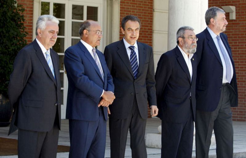 Se sientan las bases para el diálogo social | Ver