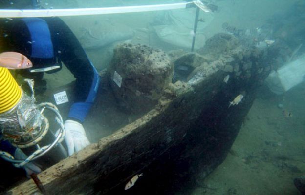  - Rescatan un barco de 2.500 años