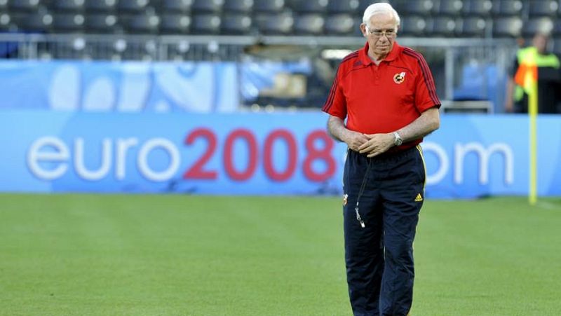 Una leucemia acaba con la vida de Luis Aragonés - Informativo 24h | Ver