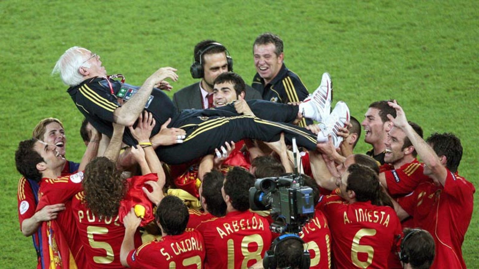 Luis Aragonés muere a los 75 años por culpa de una leucemia | Ver