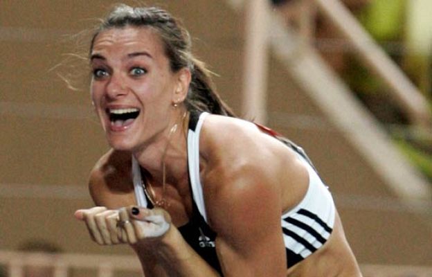  - Isinbayeva, bate el récord mundial
