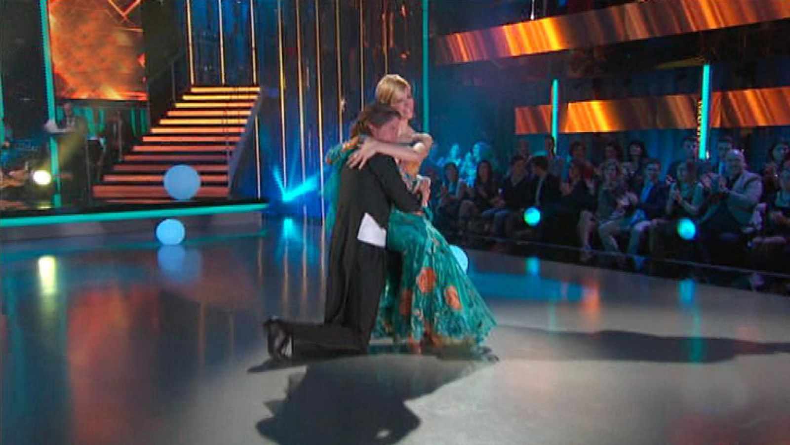 Mira quién baila - Colate baila un vals