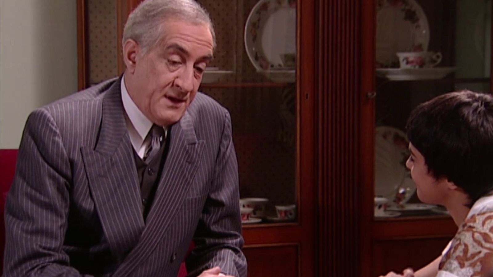 Amar en tiempos revueltos - T3 - Episodio 238 - Ver ahora