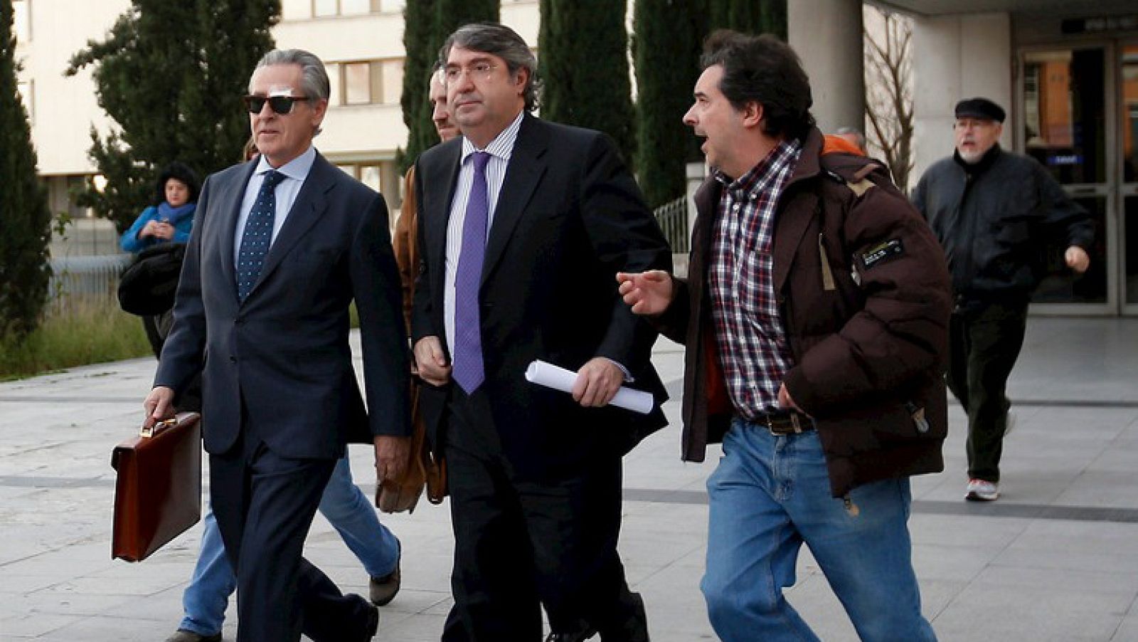 La 2 Noticias - 04/02/14 - Ver ahora