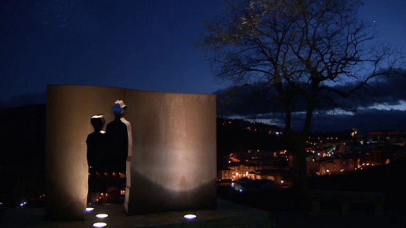 Crónicas - Antonio Machado - "... solo, triste, cansado, pensativo y viejo"