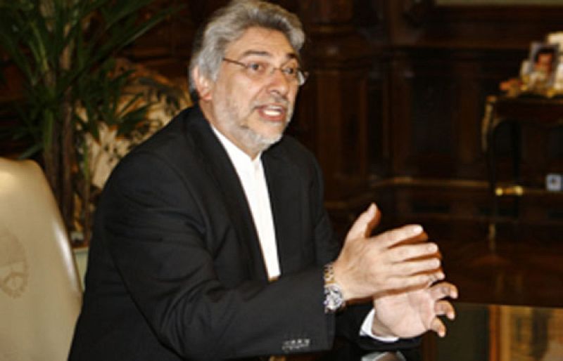 Fernando Lugo ya tiene la dispensa total del Papa