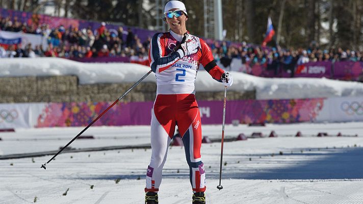 Telediario 1 - Bjoergen, oro en skiathlon