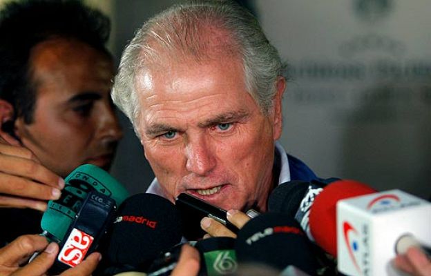  - 'Schuster, el primer informado'