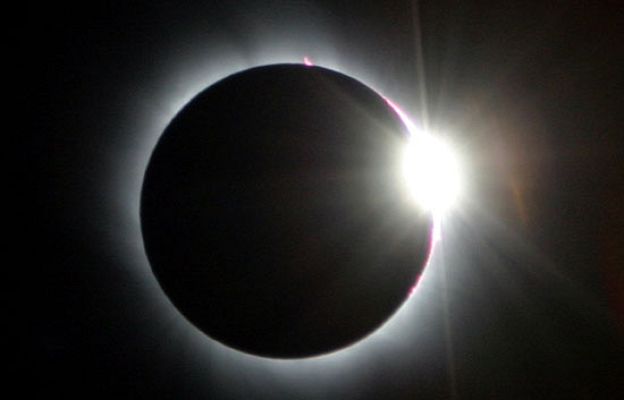 Ciencia y tecnología en Rtve.es - Quinto eclipse de sol del siglo XXI