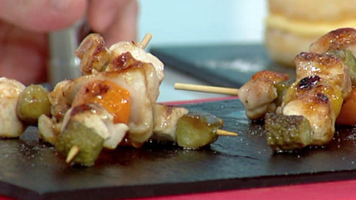 La mañana - Brochetas mini de conejo