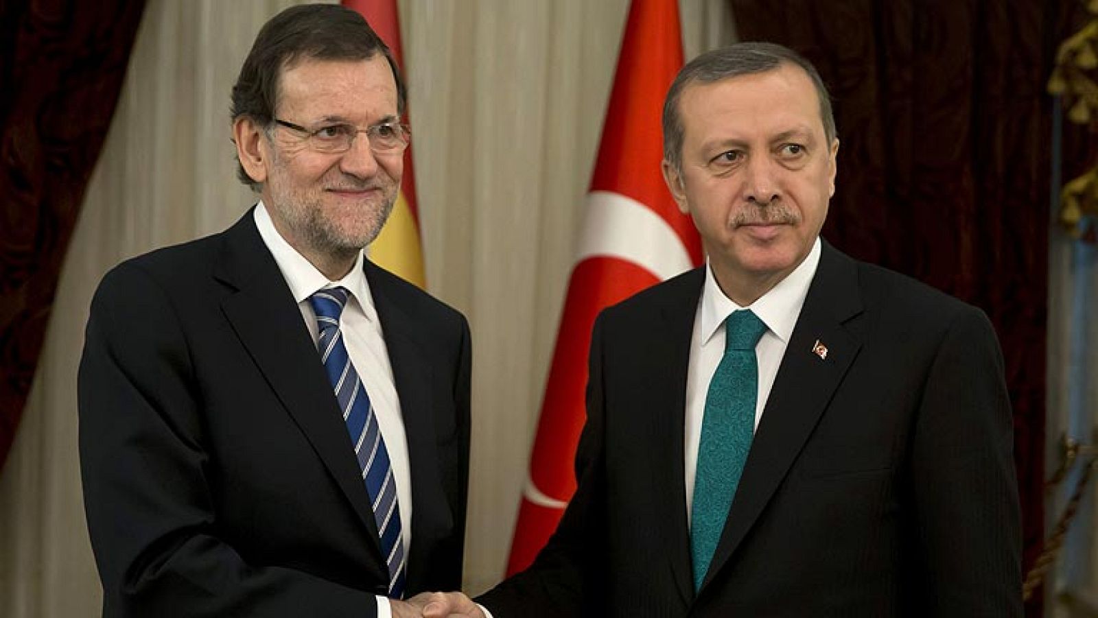 Rajoy, dispuesto a hablar de Cataluña con Mas, pero no a "jugar con la soberanía nacional"