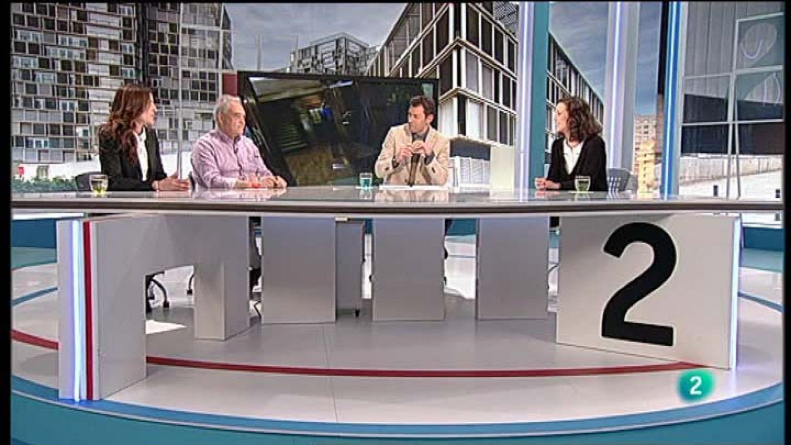 Para Todos La 2 - Debate - Vivir en comunidad