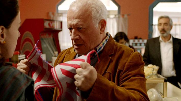 Cuéntame cómo pasó - La bufanda del Atleti