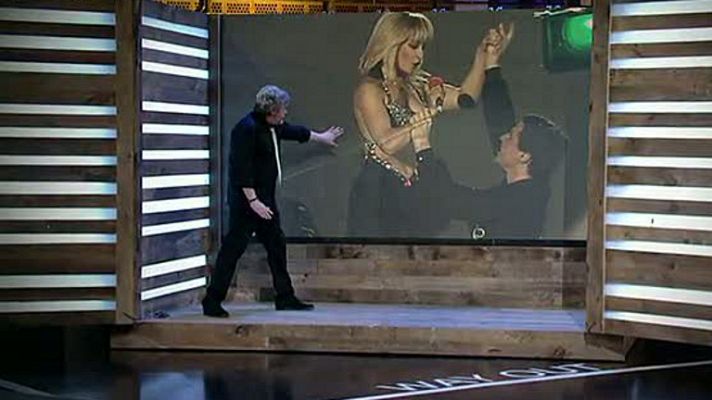 Alaska y Coronas - Raffaella y Carmen Sevilla