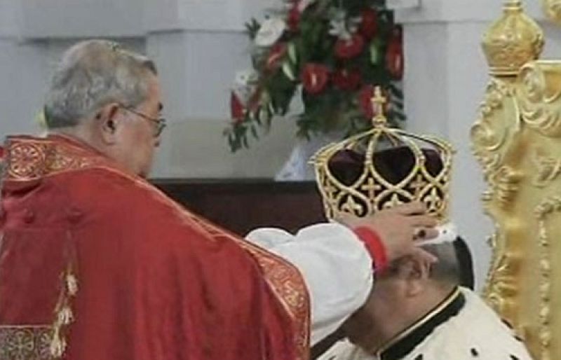 George Tupou V coronado Rey de Tonga | Ver