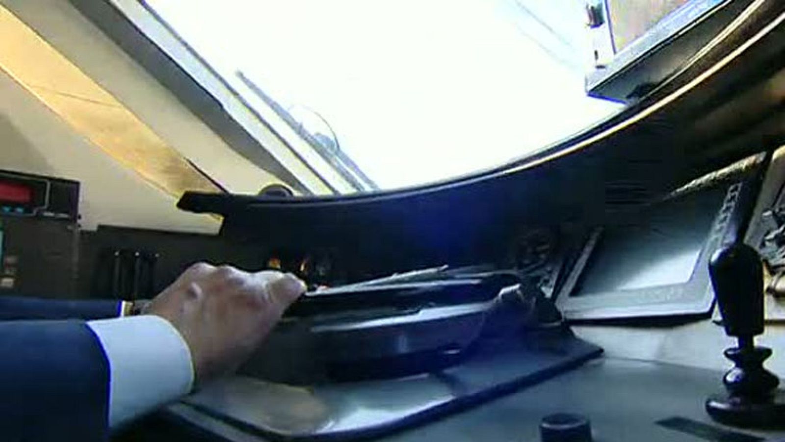 El juez acusa a Adif de buscar "logros comerciales" poniendo en peligro vidas humanas