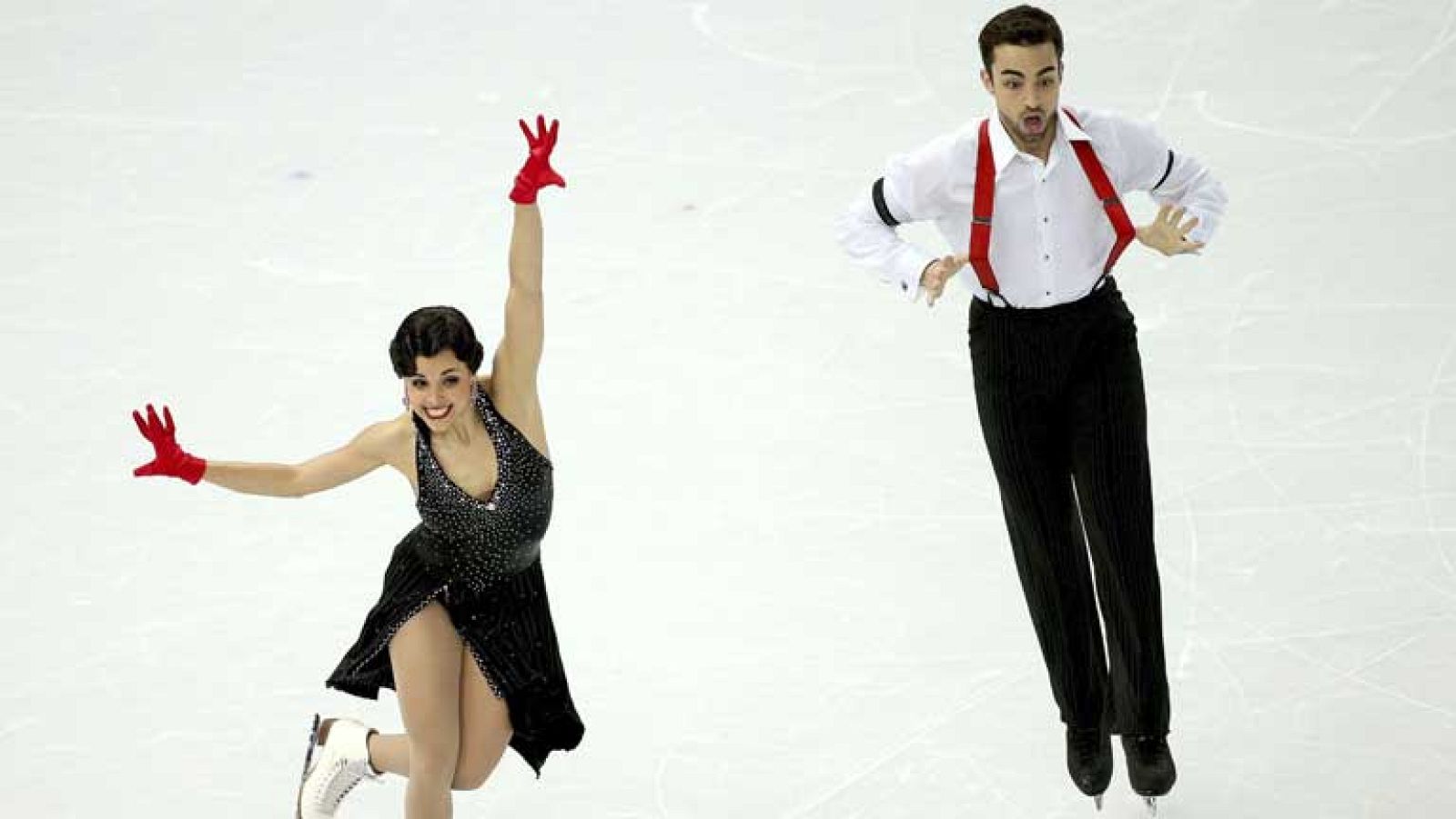 Sara Hurtado y Adriá Díaz directos a la final