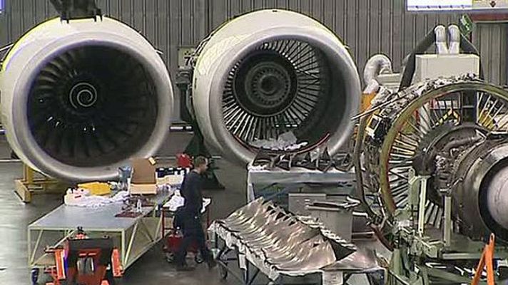 Telediario 1 - Revisiones técnicas de aviones