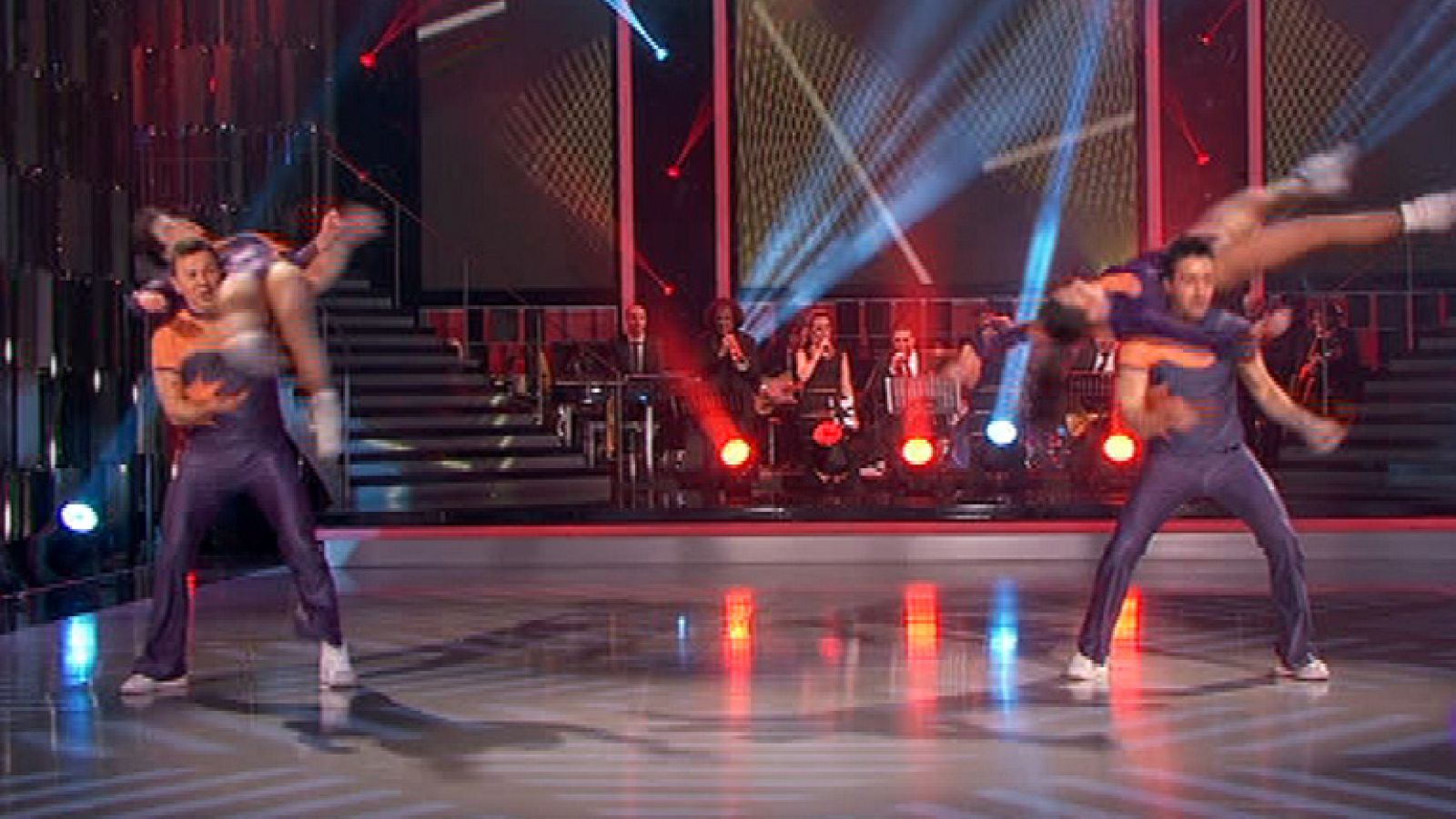 Rock acrobático del Ballet Flip Flap