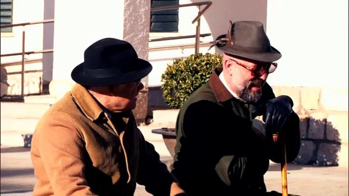 Se hace saber - Famosos en Somostre Bajo III