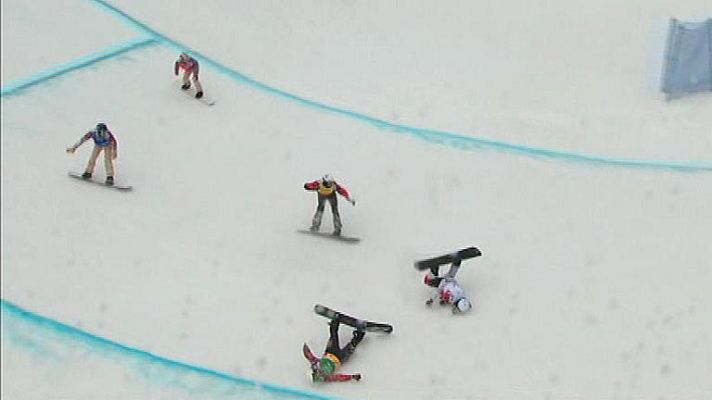  - Lucas Eguibar se cae en snowboard