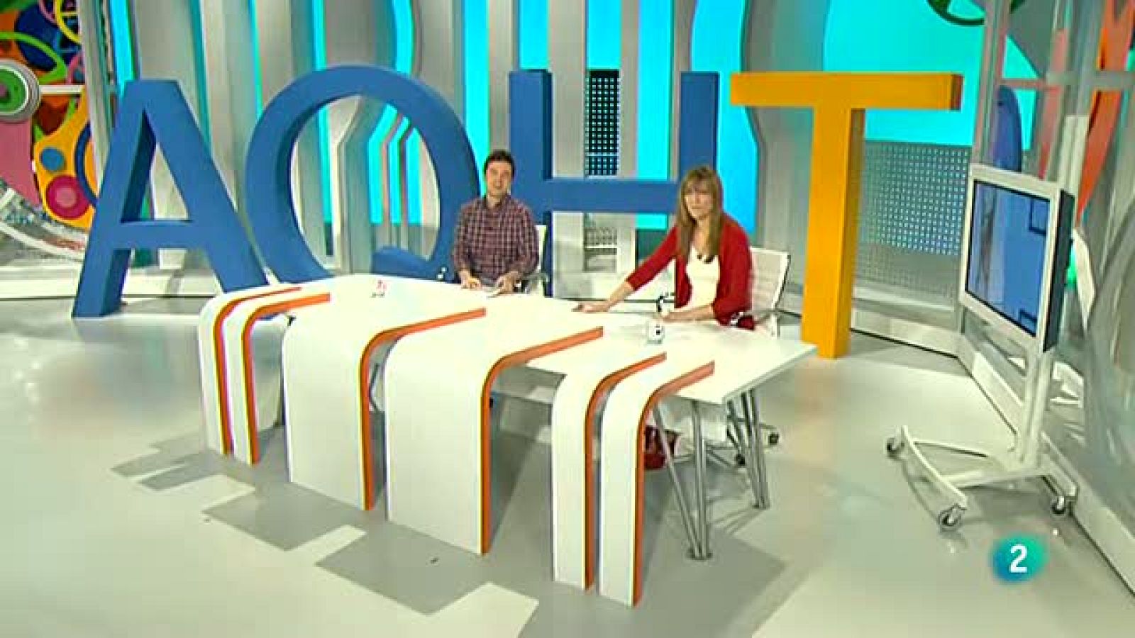 Guía básica para buscar trabajo en las Redes Sociales - Aquí hay trabajo | Ver