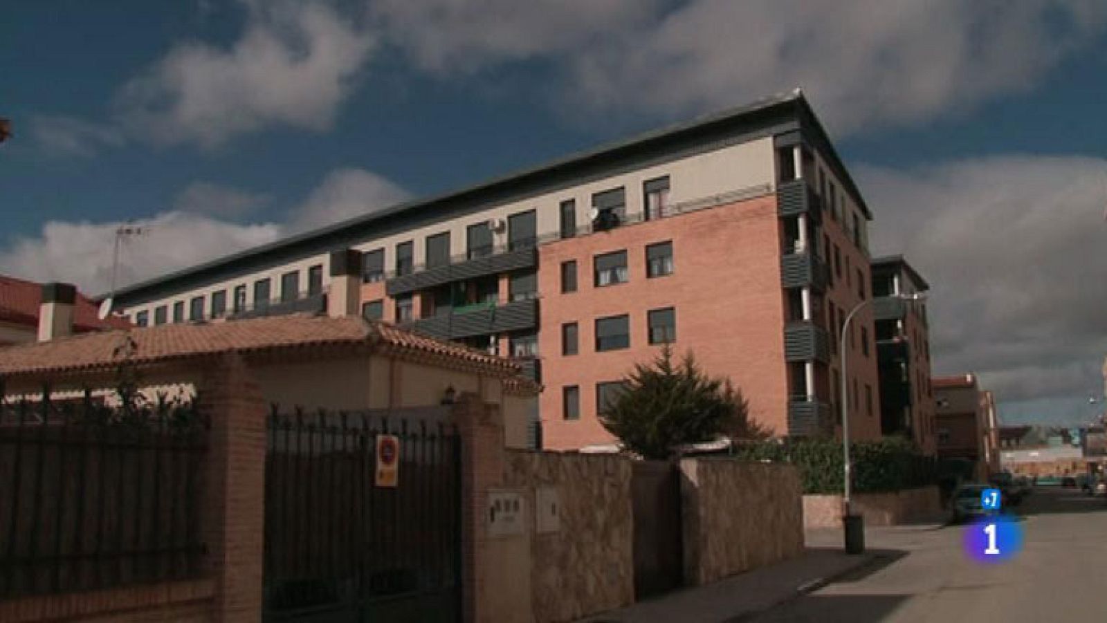 Comando actualidad - Pisos por 20.000 euros en Ocaña