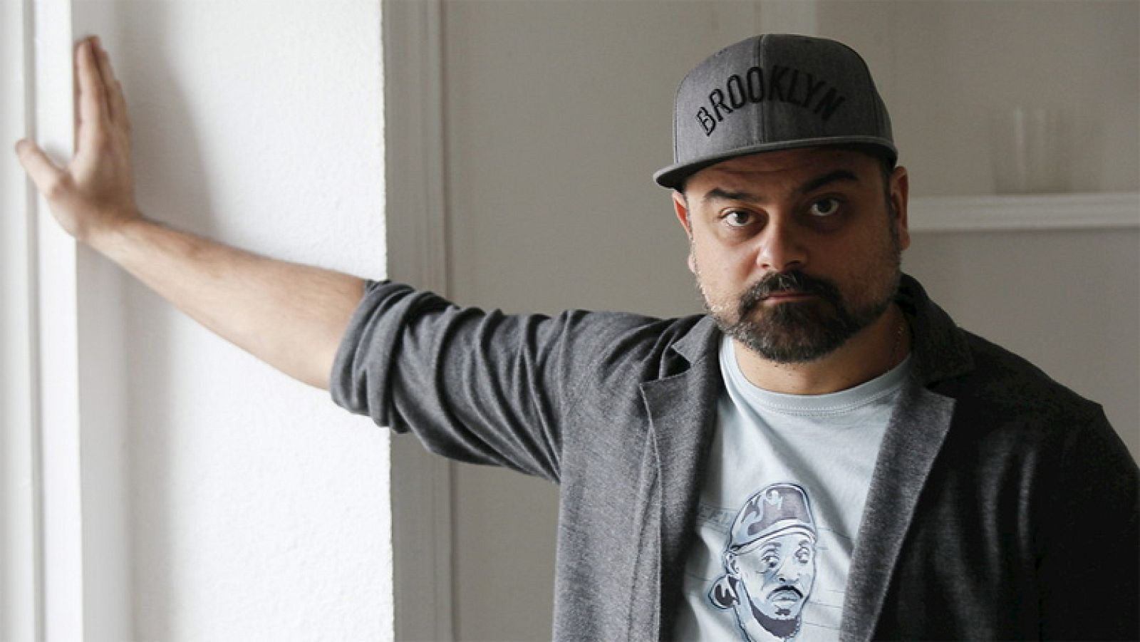 Nach publica su disco más poético - Ver ahora