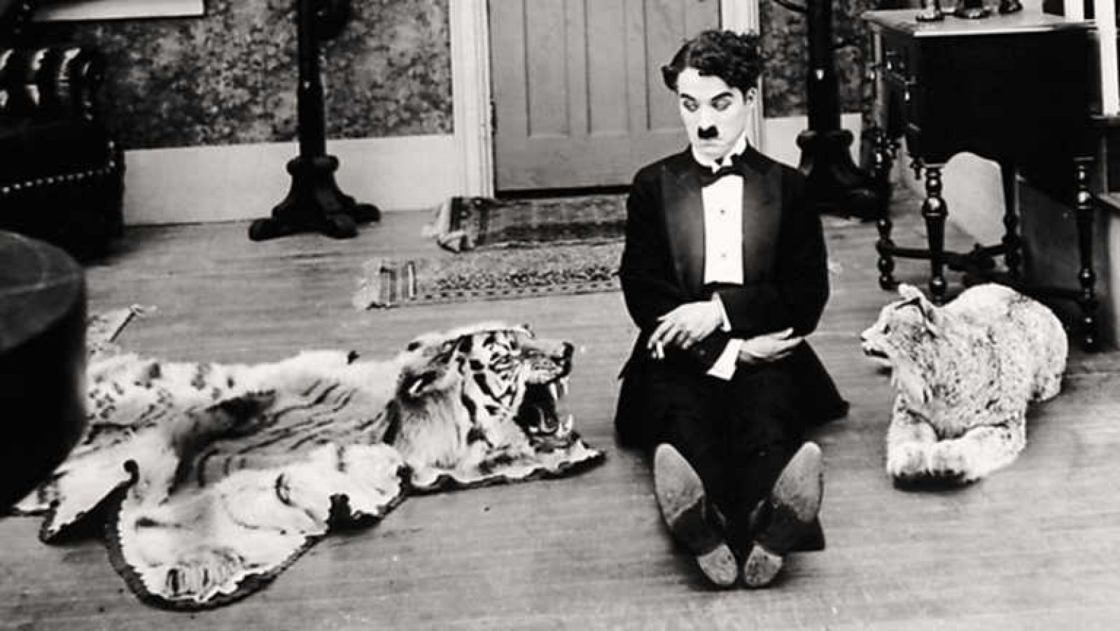 La noche temática - Charlot a la una de la madrugada - Ver ahora