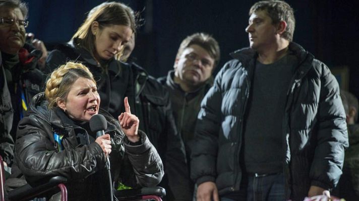 Telediario 1 - Telediario matinal en 4' - 23/02/14