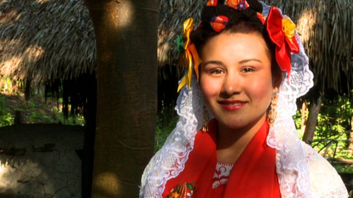 Españoles en el mundo - Una auténtica aldea totonaca