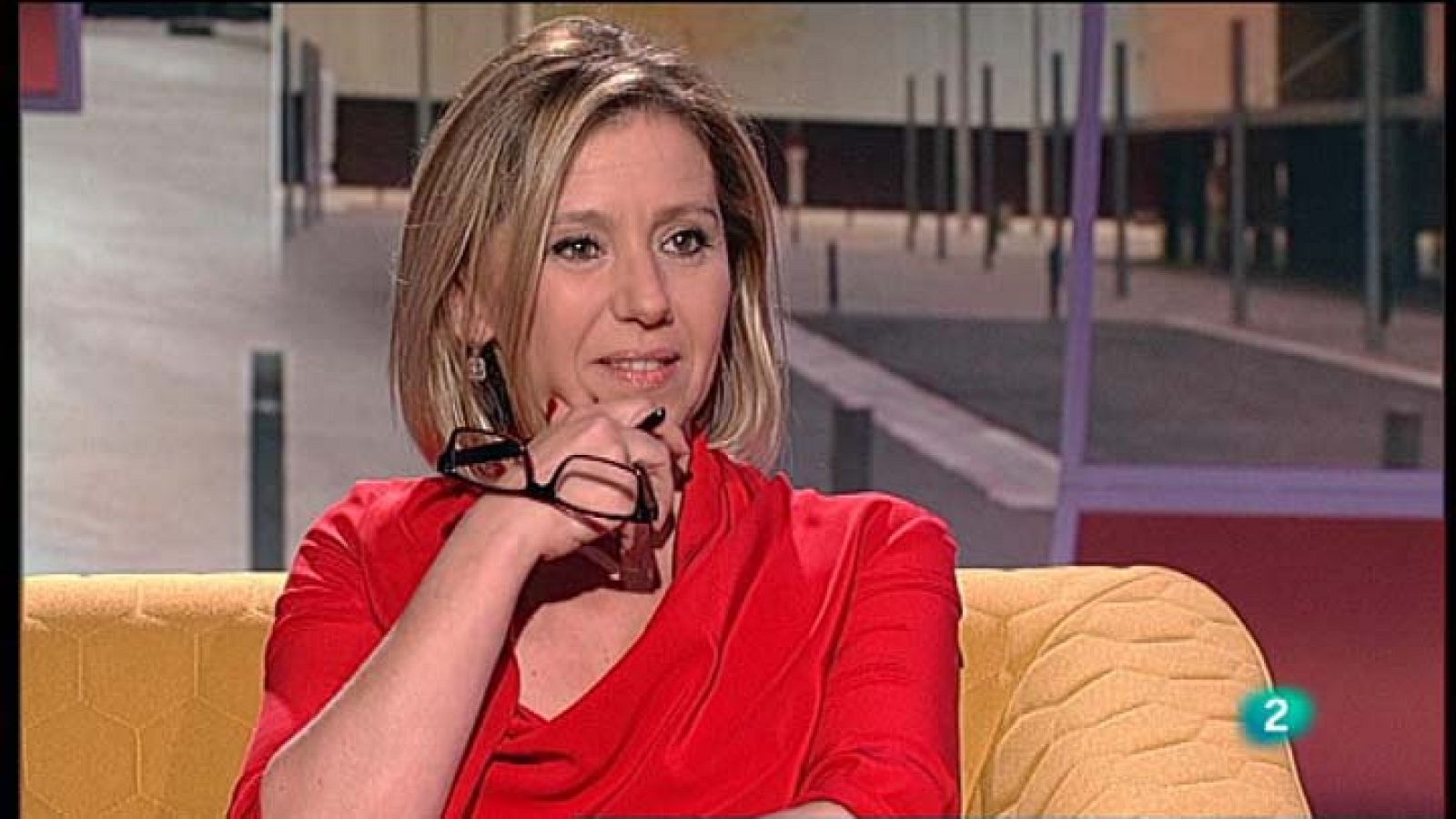 Vespre a La 2 - Olga Viza entrevista Concita de Gregorio