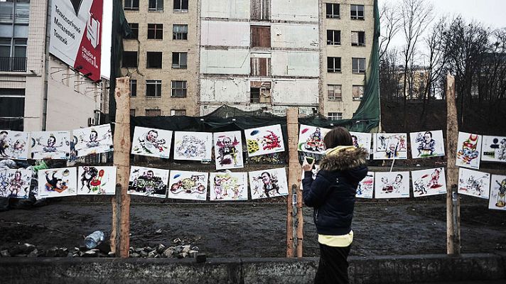 Informativo 24h - Ucrania llama a sus reservistas y pone en alerta de combate a sus unidades militares