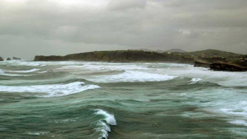 Lluvias fuertes en el cantábrico oriental y nieve en los Pirineos