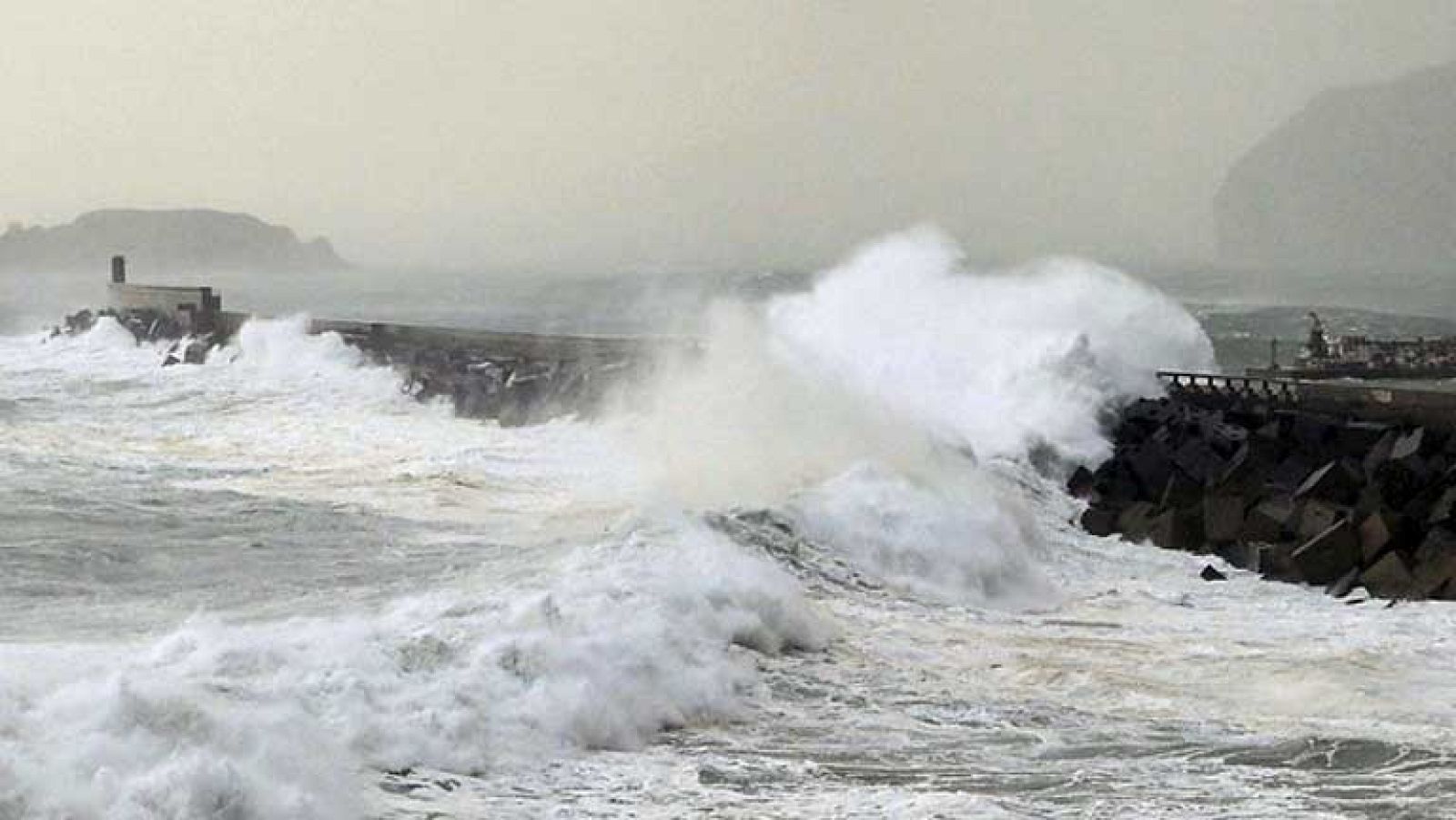 Viento fuerte en el litoral cantábrico oriental